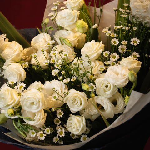 Snowy White Lisi Wrap