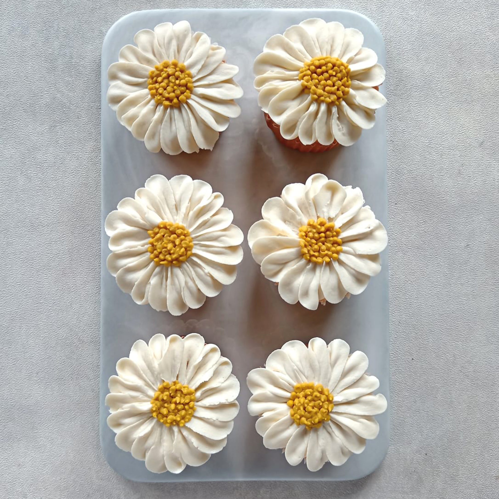 Daisy_cupcakes