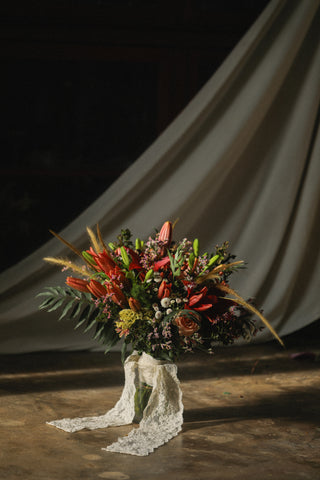 Merry & Bright Blossoms